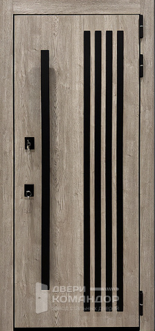 Входная дверь Термо с большой вертикальной штангой во всю высоту №71 - наружная сторона